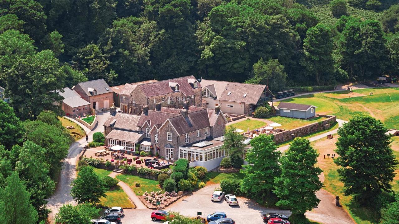 منزل الضيف تينبي  في Trefloyne Manor المظهر الخارجي الصورة